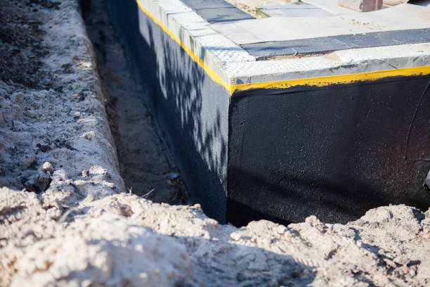 Professional Crawl Space Encapsulation technician working in Park Hall, MD